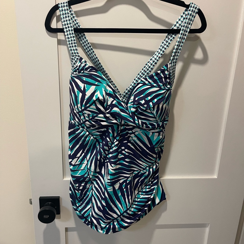 Anne Cole Blue and White Patterned Swimsuit